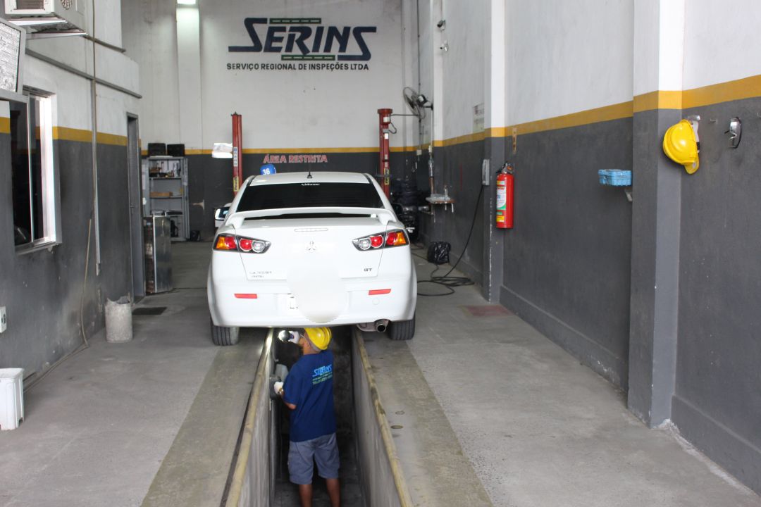 inspeção veicular pista de inspeção